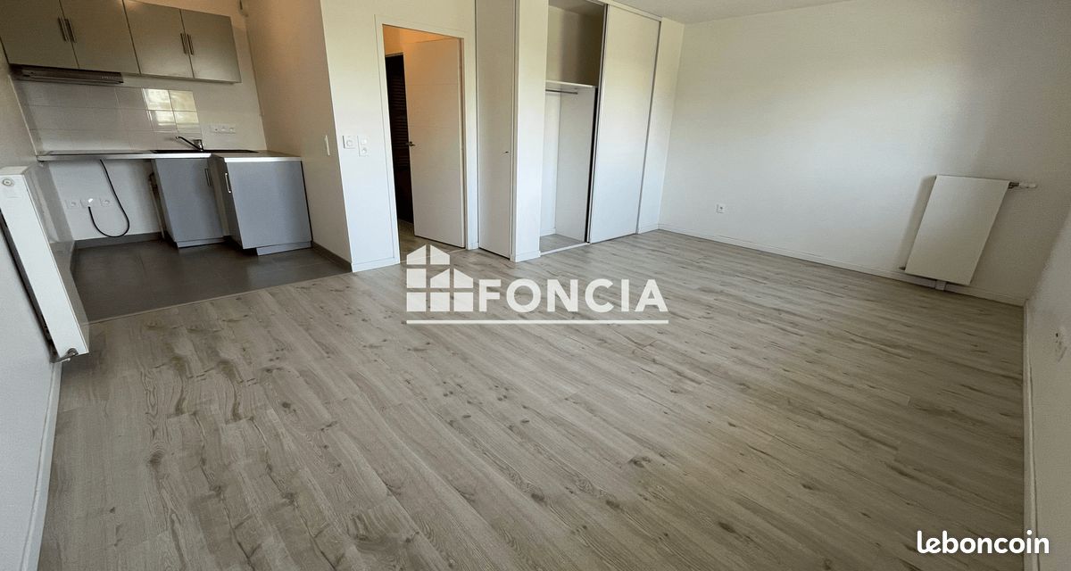 Appartement 1 pièce 37 m² · à Élancourt · 37 m² · 718 €