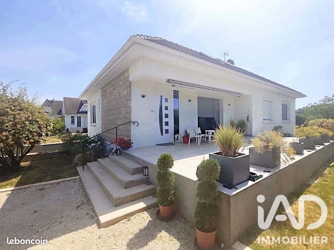 Maison 6 pièces 163 m² · à Pont-Sainte-Marie · 163 m² · 349 000 €