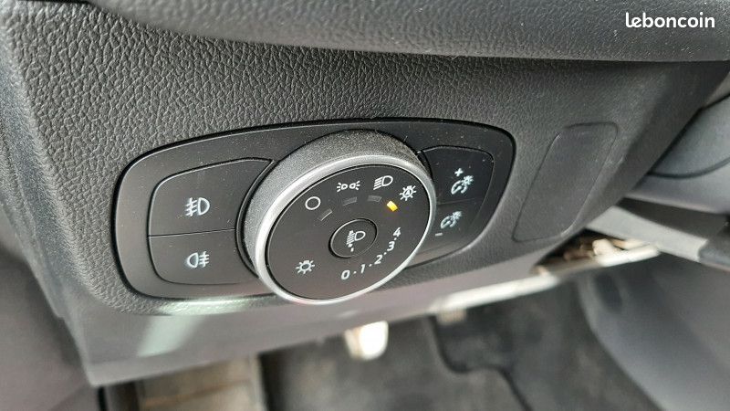 Ford FOCUS 1.5 ECOBLUE 120CH TREND BUSINESS (image 12)