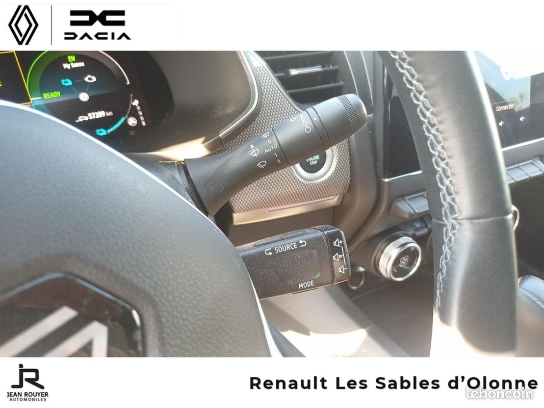 Renault Arkana 1.6 E-Tech 145ch full hybrid Techno -23 (image 17)