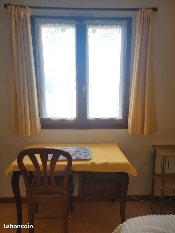 Local commercial 1 pièce 20 m² · à Arnières-sur-Iton · 20 m² · 320 €/mois