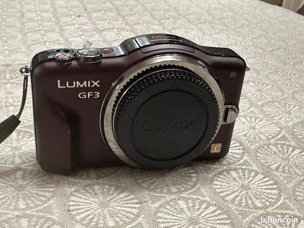 Appareil photo Panasonic Lumix DMC-GF3K numérique HD avec objectif