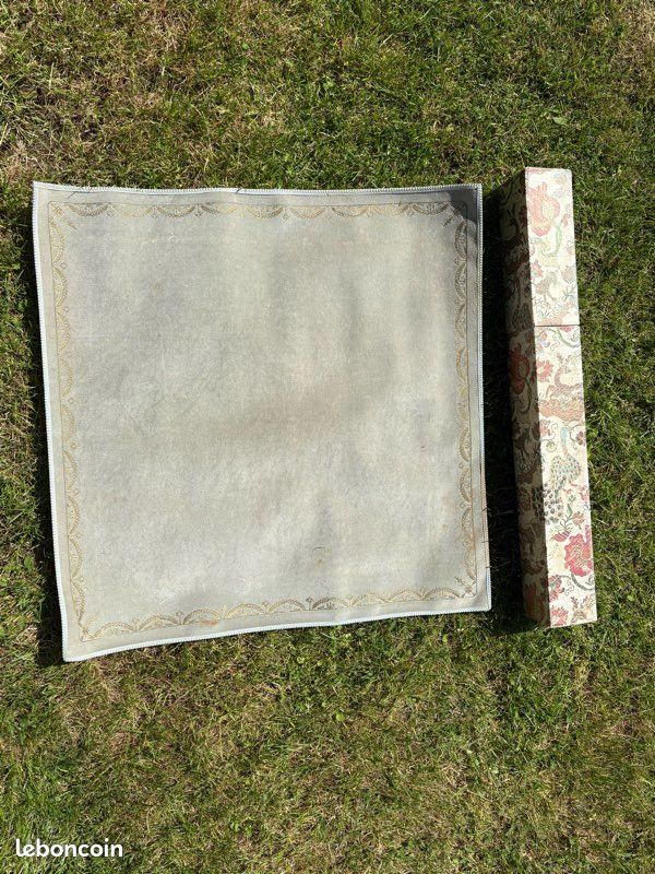 Tapis de bridge ancien avec coffret (image 1)