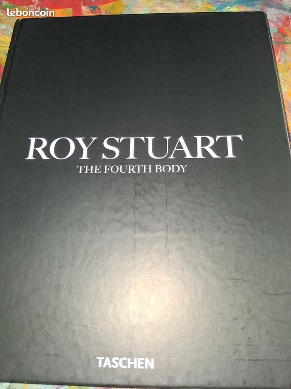 Roy stuart Livre 4 avec son dvd. The fourth body ou 110 le lot avec le V et son dvd (image 1)