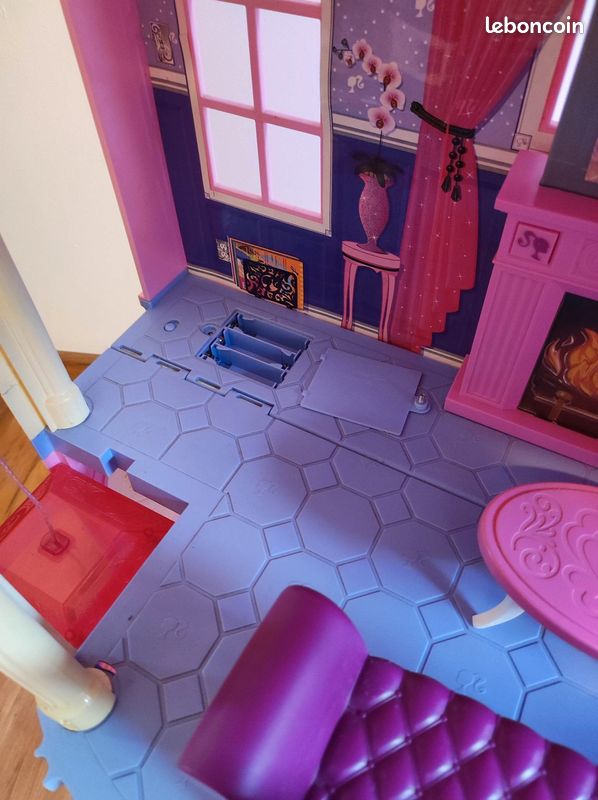 Maison de barbie (image 2)