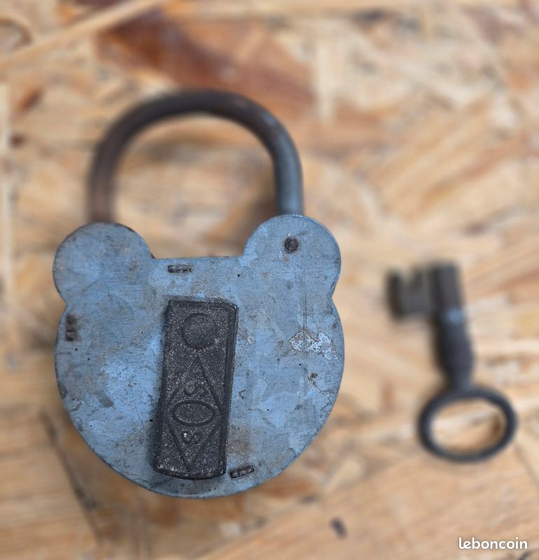 Cadenas ancien (image 3)