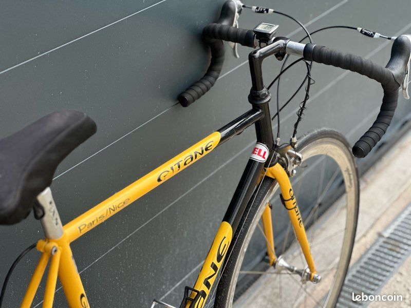 Siège vélo de route italien Gipiemme Nitrec 1997 noir jaune vintage