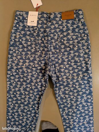 CYRILLUS JEAN SLIM FIT COUPE SLIM POUR FILLE 6 ANS (STATURE 114 CM - 46 INCH