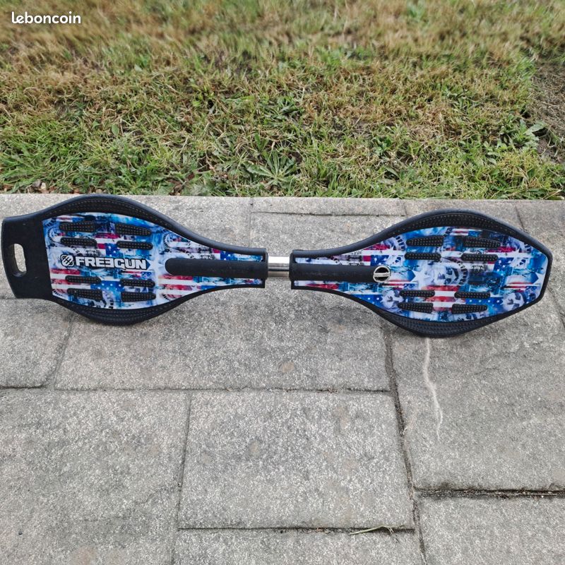 Skateboard 2 roues Freegun (image 1)