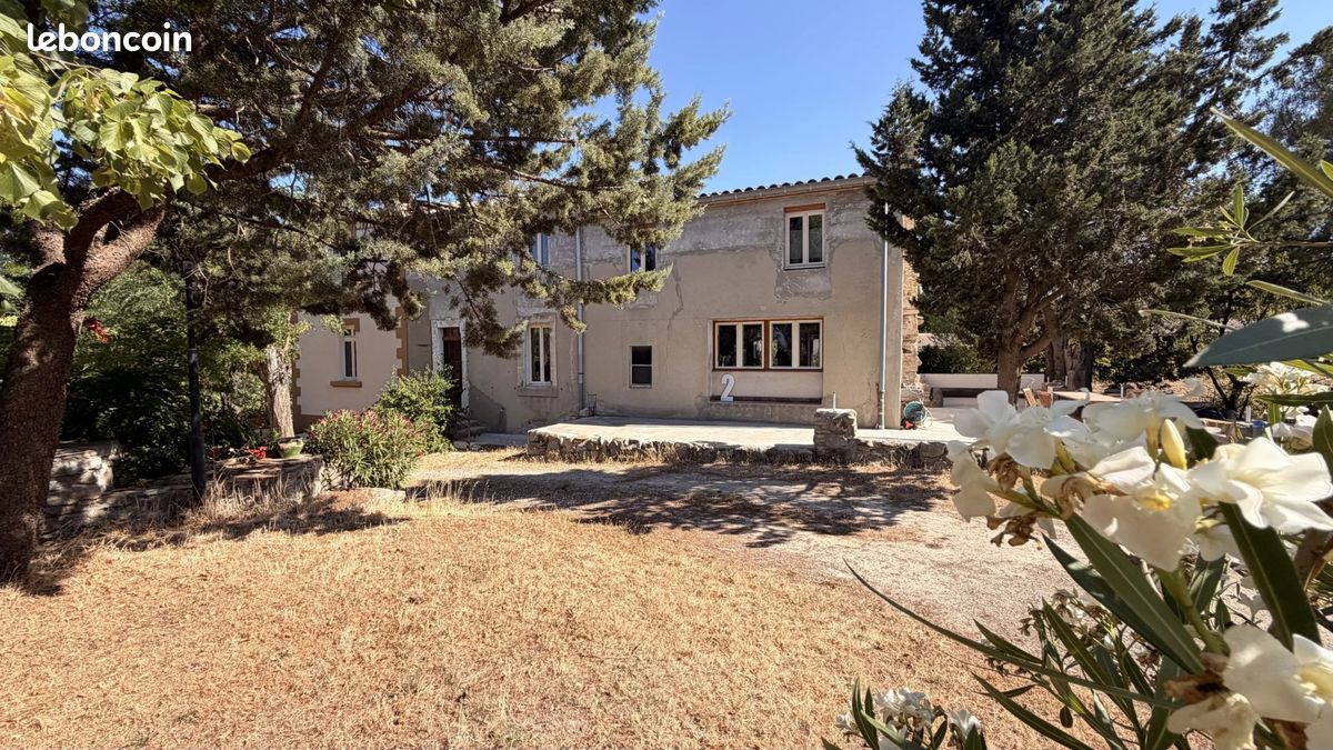 Maison 225 m² · à Arzens · 225 m² · 440 000 €