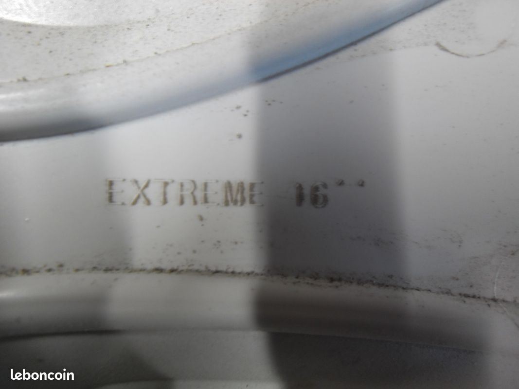 Enjoliveurs Renault Twingo (image 2)