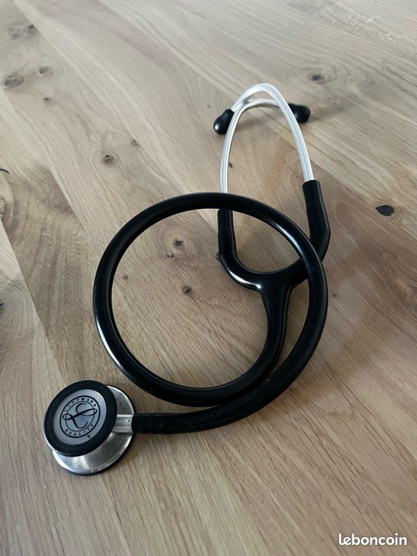 Stéthoscope (image 1)