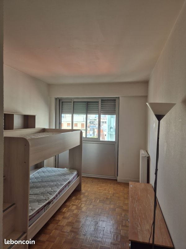 Appartement 1 pièce 14 m² · à Paris · 14 m² · 350 €/mois