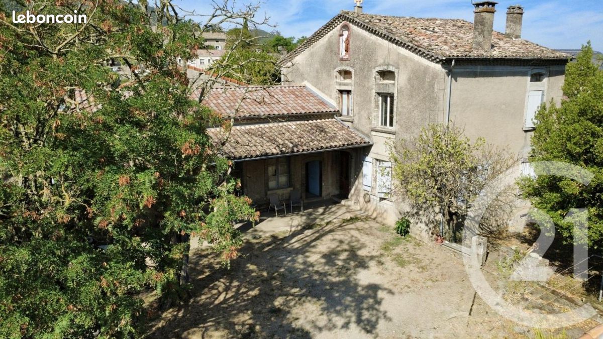 Maison 7 pièces 158 m² · à Flaviac · 158 m² · 220 000 €