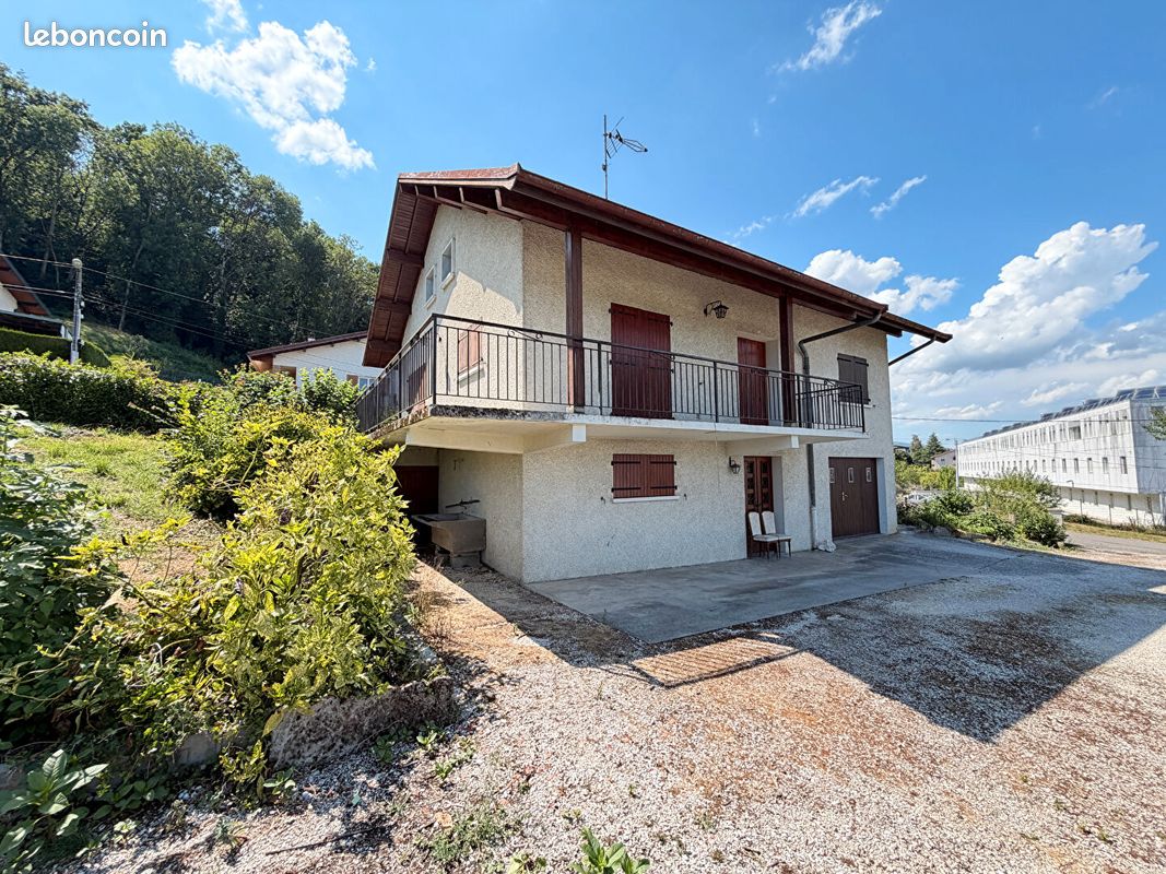 Maison 4 pièces 116 m² · à Rumilly · 116 m² · 329 900 €
