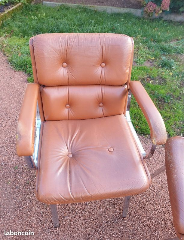 Fauteuil design cuir 1980 (image 4)