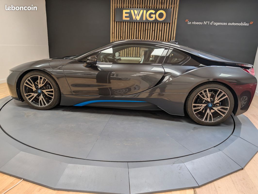 BMW I8 COUPE 1.5 362h 230 - HARMAN KARDON + CUIR BLANC + JANTES W (image 21)