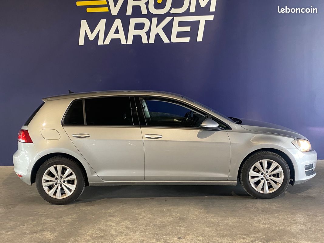 VOLKSWAGEN Golf 1.4 140ch Confortline - Radar de recul - Bluetooth (image 3)