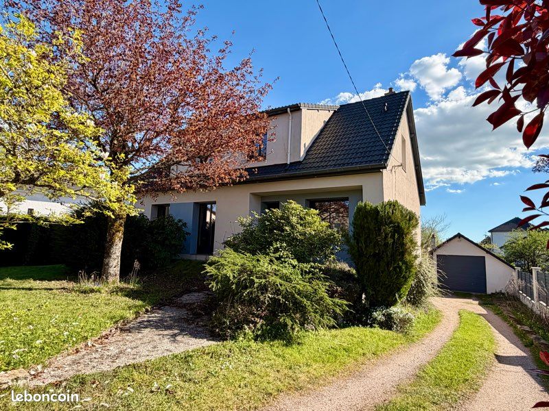 Maison 6 pièces 154 m² · à Le Breuil · 154 m² · 249 000 €