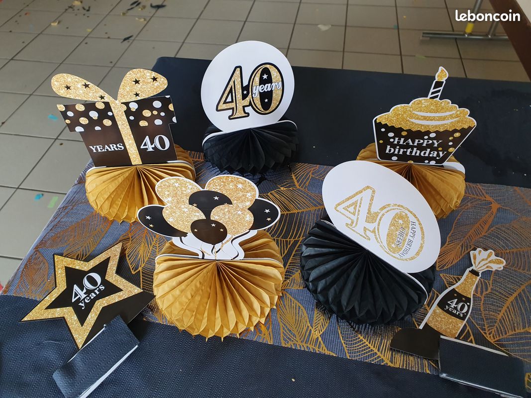 Deco table 40ans noir & or (image 1)