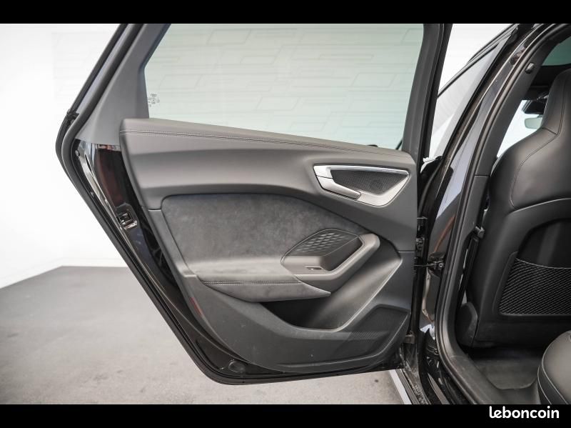 Audi A5 Avant 2.0 e-hybrid 299ch S line quattro S tronic 7 (image 18)