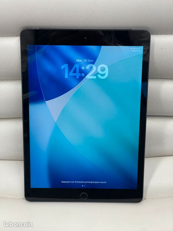 Apple iPad 8 (A2270) 32GB Silver 2020 10.2 MYL92TY/A WiFi Argento - Refurbished Store