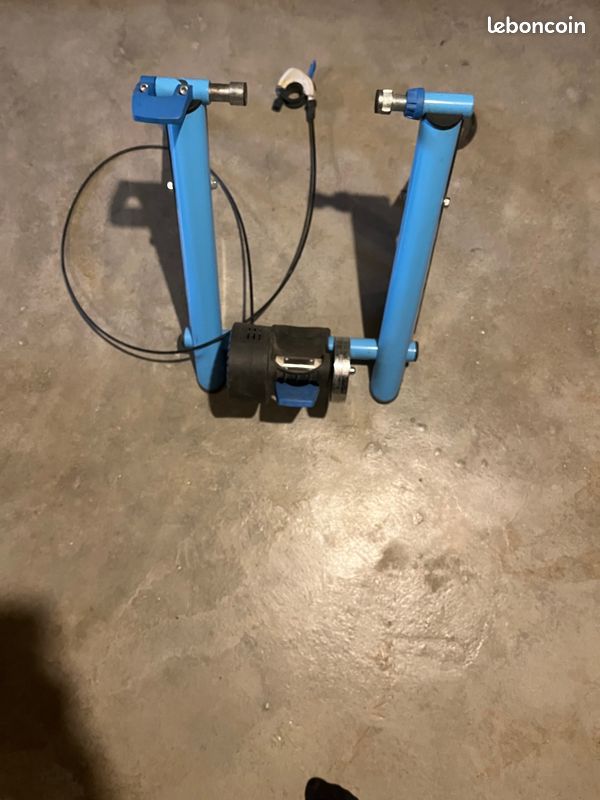 Home trainer Tacx support d'entraînement pour vélo Équipements