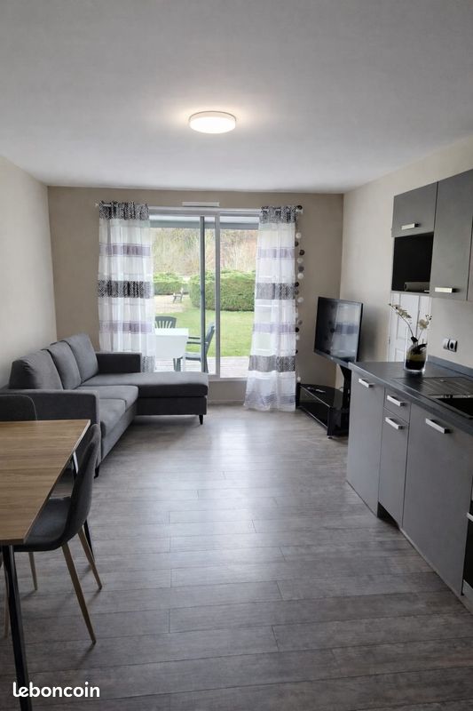 Appartement 2 pièces 34 m² · à Saint-Flour · 34 m² · 460 €/mois
