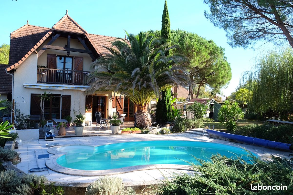 Maison 6 pièces 152 m² · à Thèze · 152 m² · 385 000 €