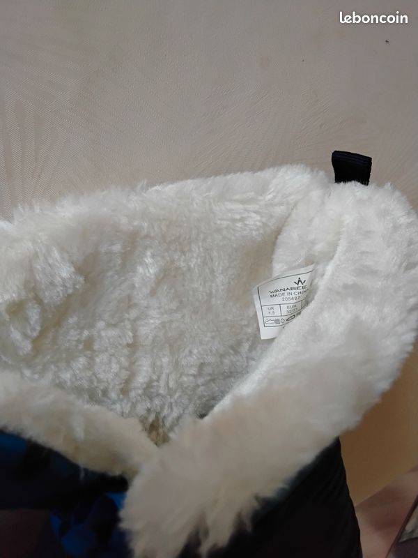 Bottes de randonnée ou de ski taille 32/33 marque Wanabee (image 4)