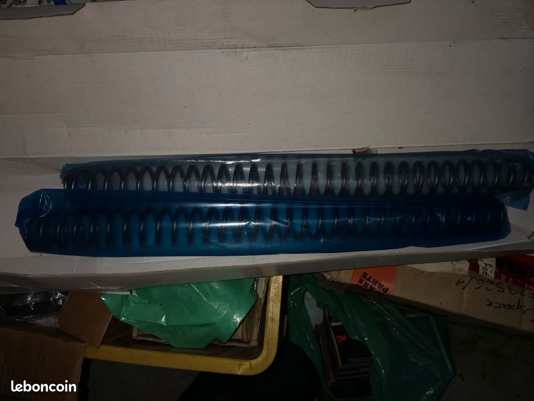 Jeu de Ressort de fourche ktm wp (image 1)