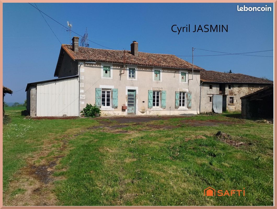 Maison 4 pièces 120 m² · à Clavé · 120 m² · 102 000 €