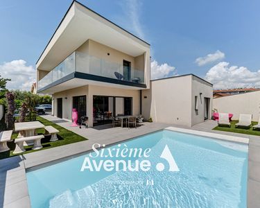 Maison 960 000 € - 297 m²