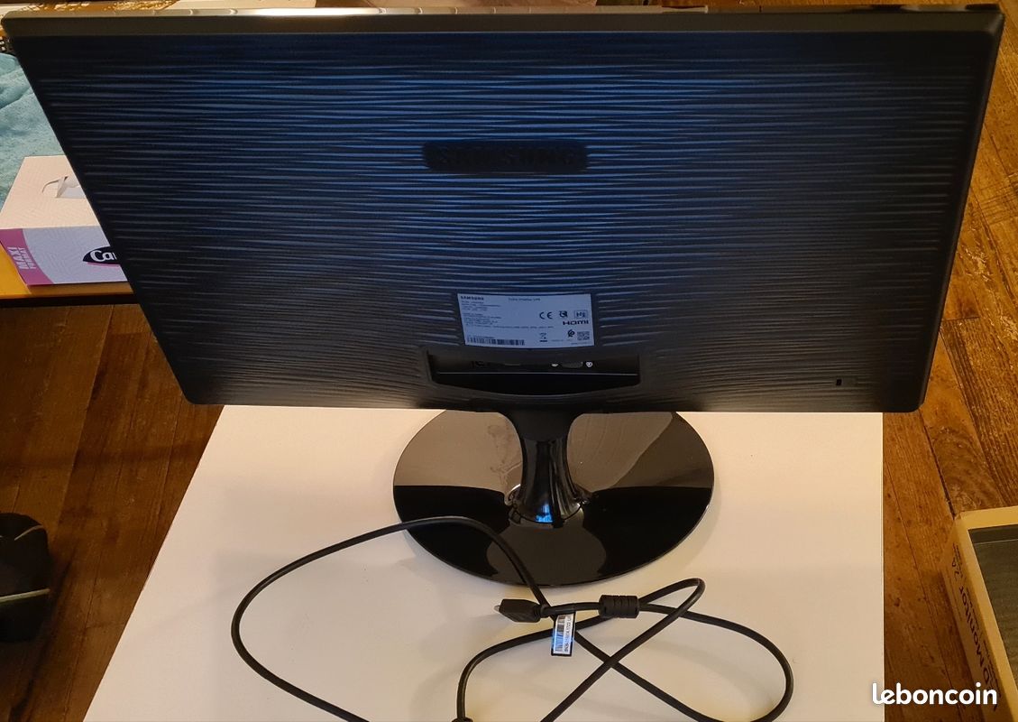 Samsung led monitor SD330 (image 2)