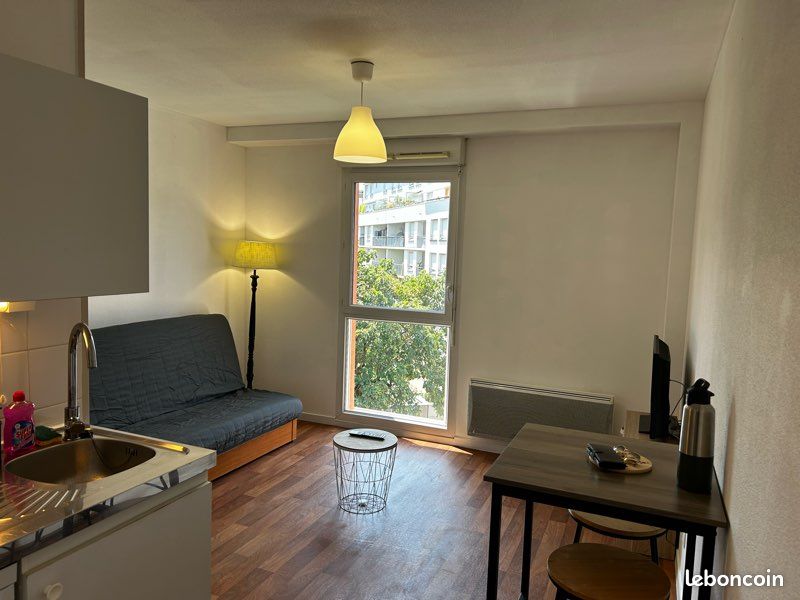 Appartement 1 pièce 19 m² · à Grenoble · 19 m² · 500 €