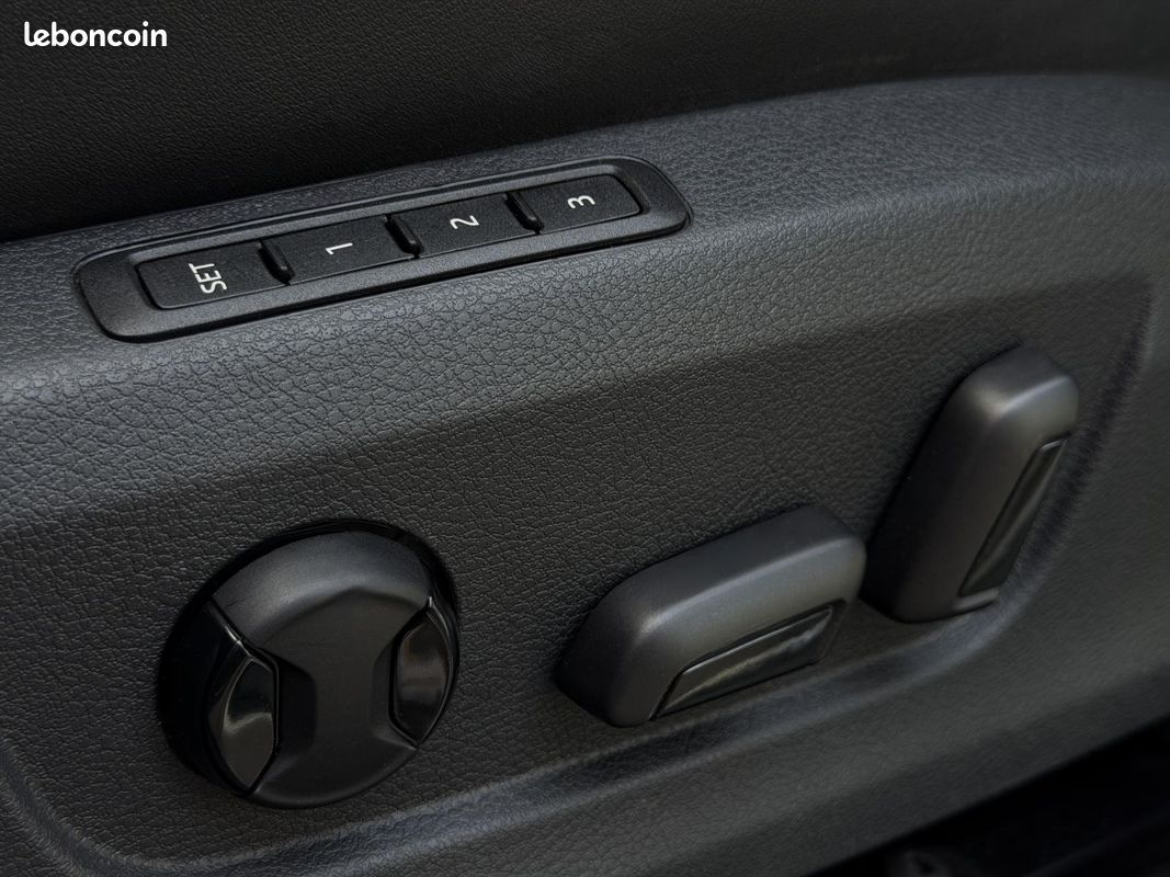 SKODA SUPERB Sportline TSI PHEV Hyrbide recharg 218 DSG 1ère Main Attelage Caméra Kessy GPS (image 18)