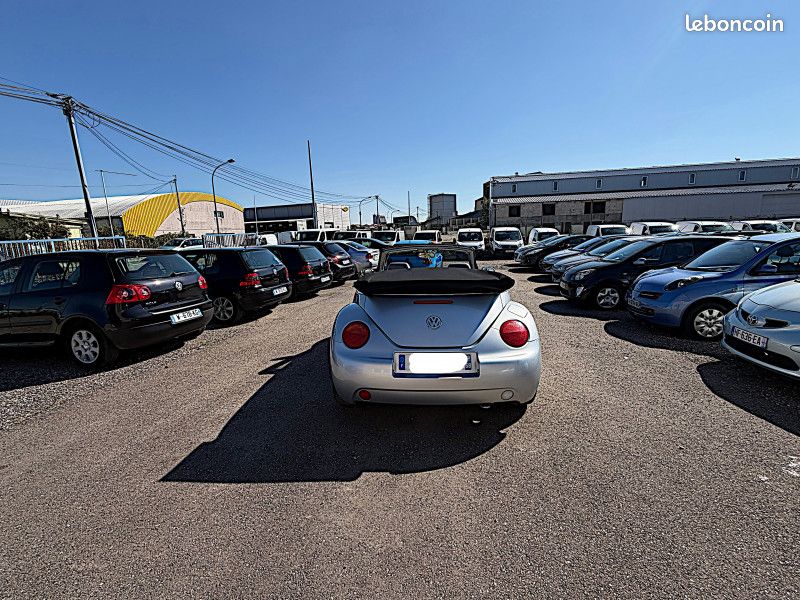 Volkswagen BEETLE CAB 2.0 115CH CARAT (image 6)