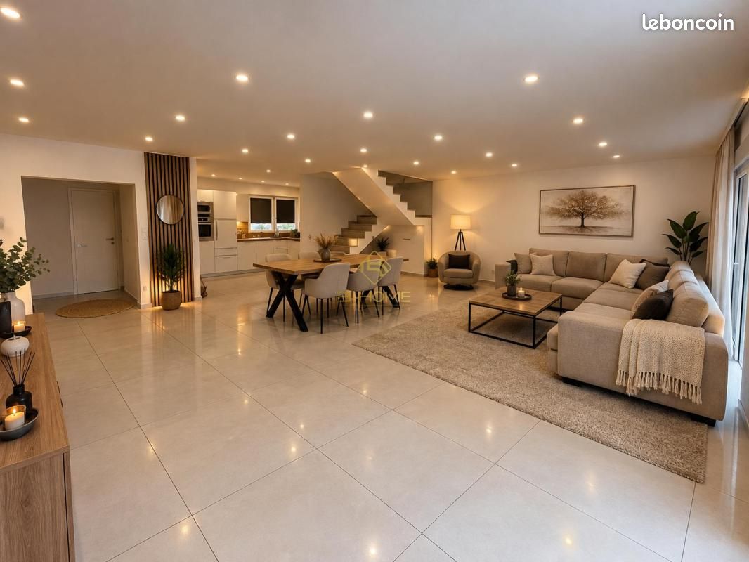 Maison 5 pièces 163 m² · à Knutange · 163 m² · 450 000 €
