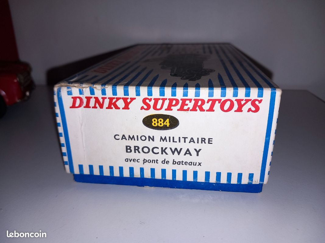 Dinky Supertoys camion militaire Brockway 884 - Collection