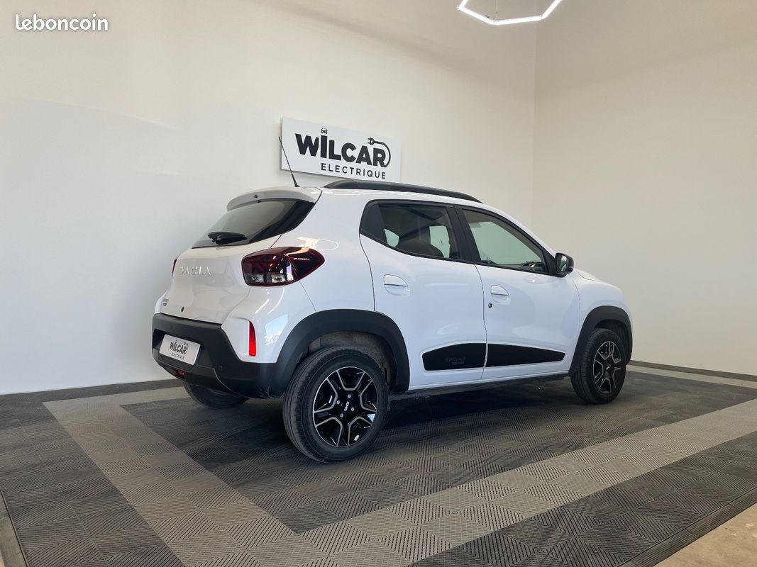 Dacia spring essential (image 5)