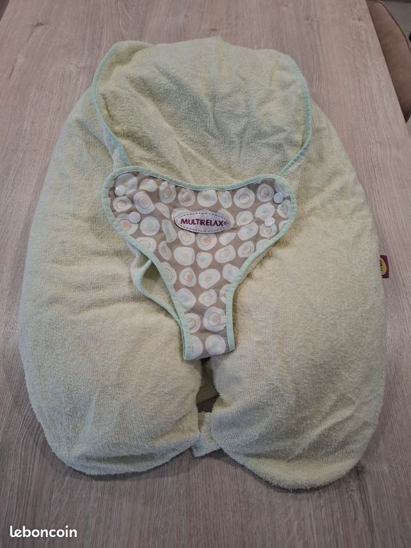 Coussin d'allaitement (image 1)