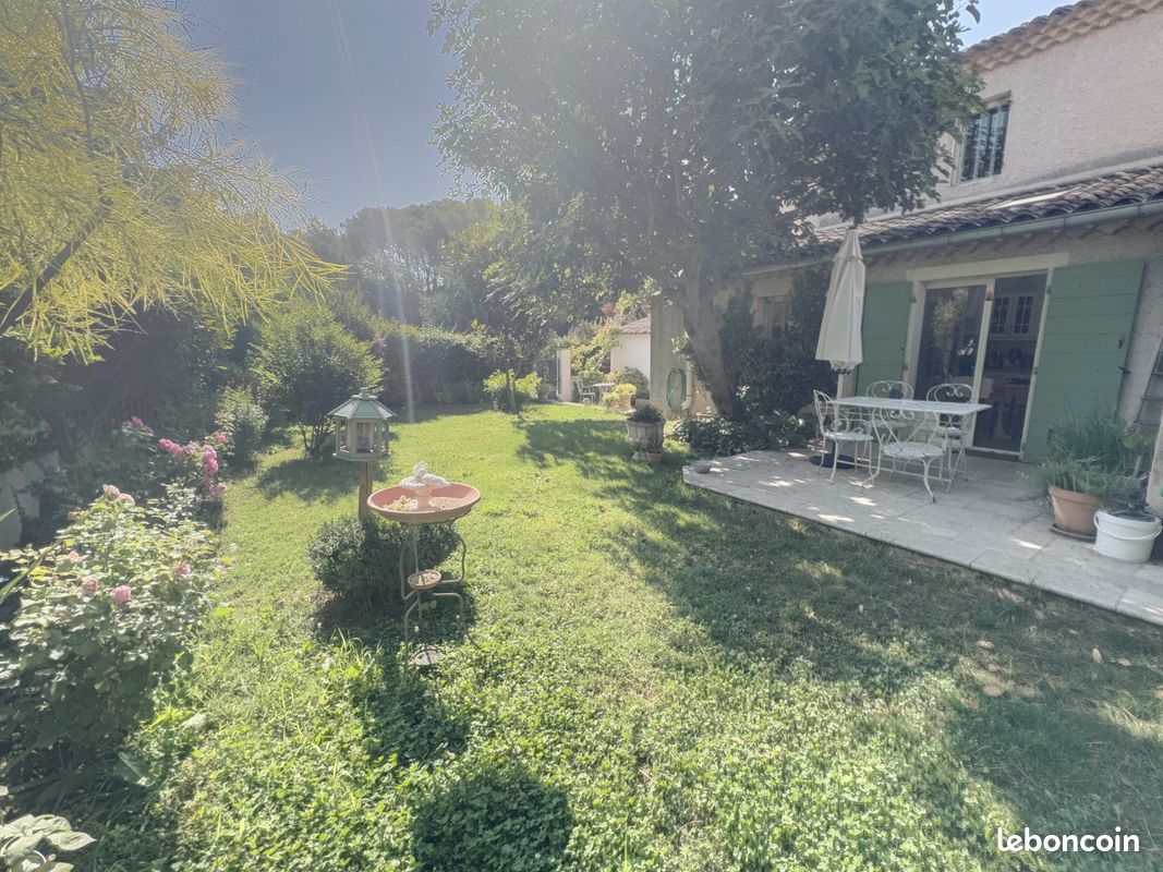Maison 4 pièces 125 m² · à Aix-en-Provence · 125 m² · 700 000 €