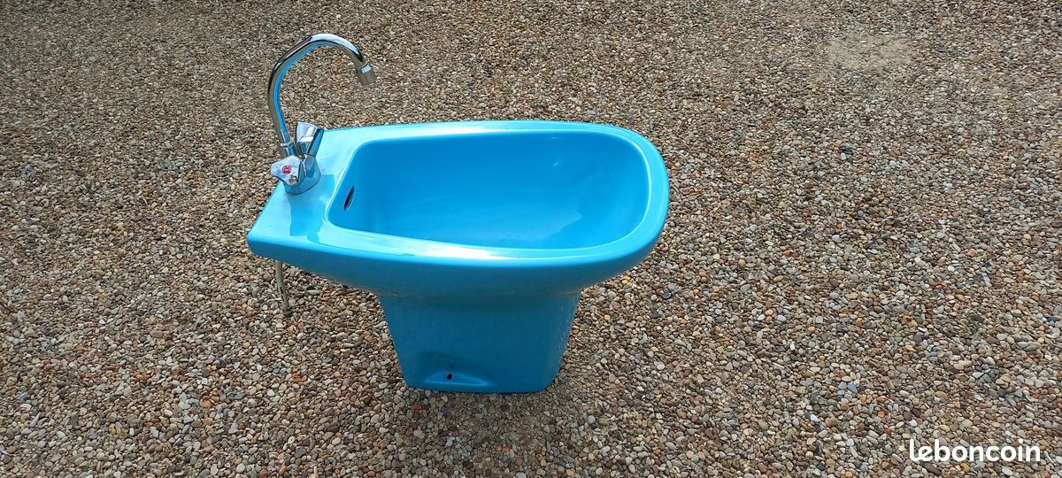 Bidet (image 2)