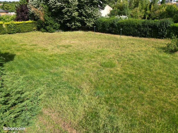 Terrain 680 m² Jaunay-marigny