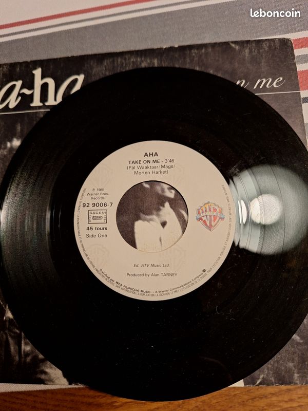 Lot de 5 disques 45 tours A HA Johnny Clémence Nena (image 5)