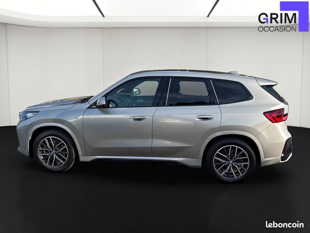 BMW iX1 xDrive30 M Sport (image 2)