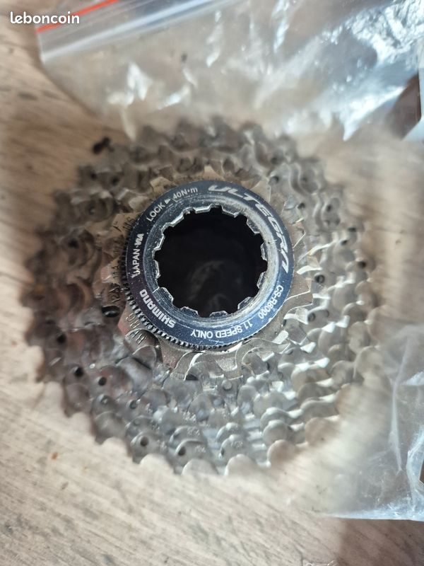 Cassette shimano Ultrega 11-28 (image 1)