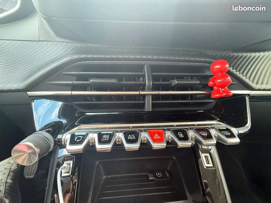 Peugeot 208 II Style (image 20)