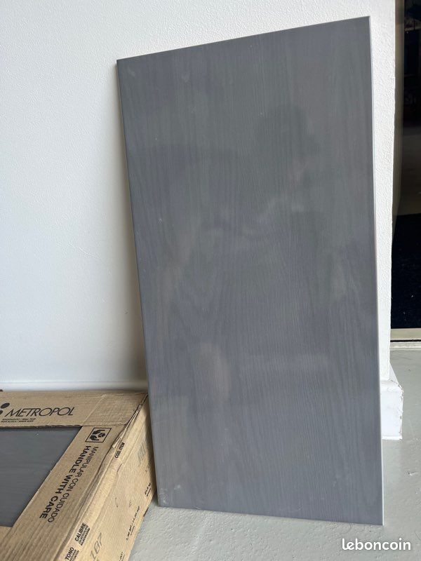 Carrelage Mur Gris 25x50cm (image 3)