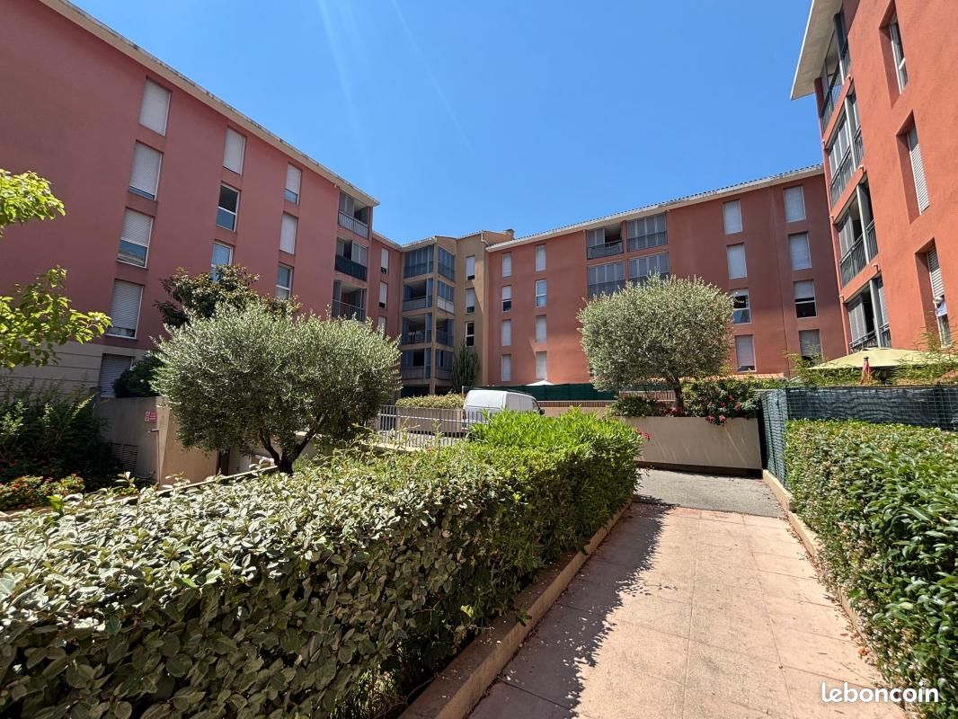Appartement 3 pièces 54 m² · à Grasse · 54 m² · 180 000 €